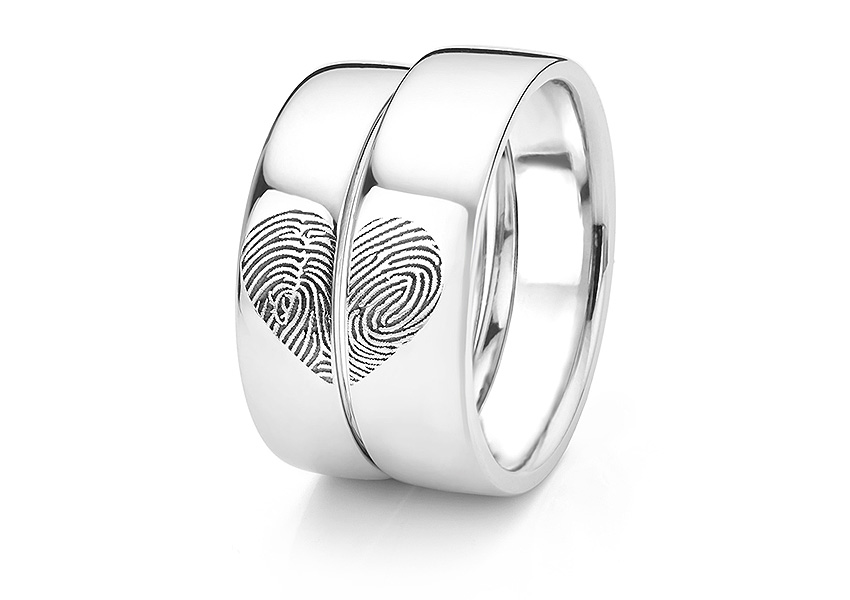 Heart fingerprint rings set for bride and groom